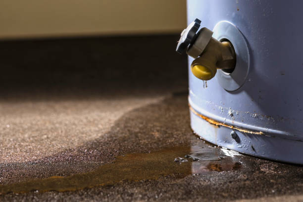 Water damage restoration process in Conway Springs, KS